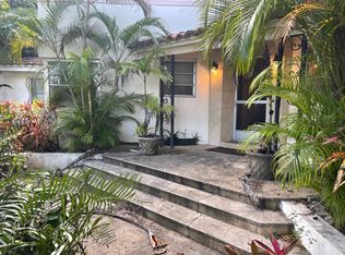 1010 S Douglas Rd APT 4, Coral Gables, FL 33134