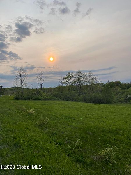 3rd image of 2059 Mudge Road