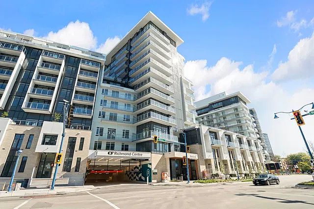 1st image of 6301 Minoru Blvd #738