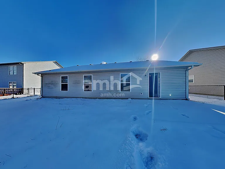 8110 Red Barn Ct — Photo 18