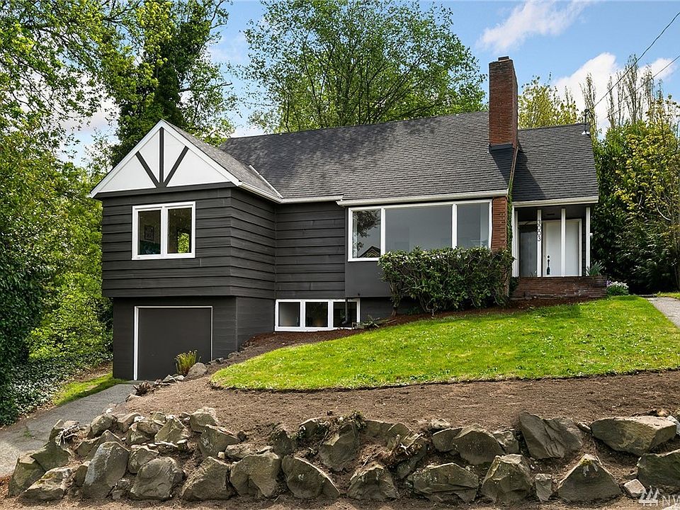 2nd image of 3003 NW 93rd St