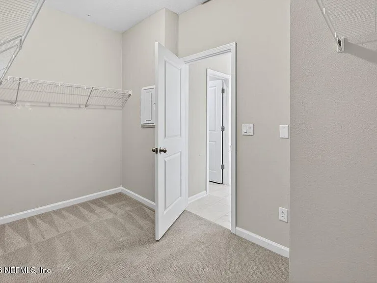 21 Yardley Court St — Photo 51