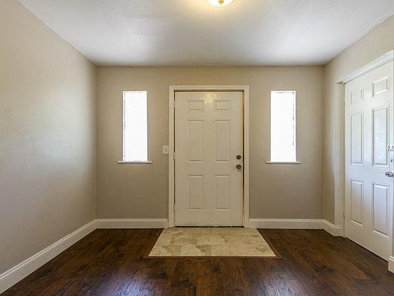 4th image of 4921 W Bartlett Dr