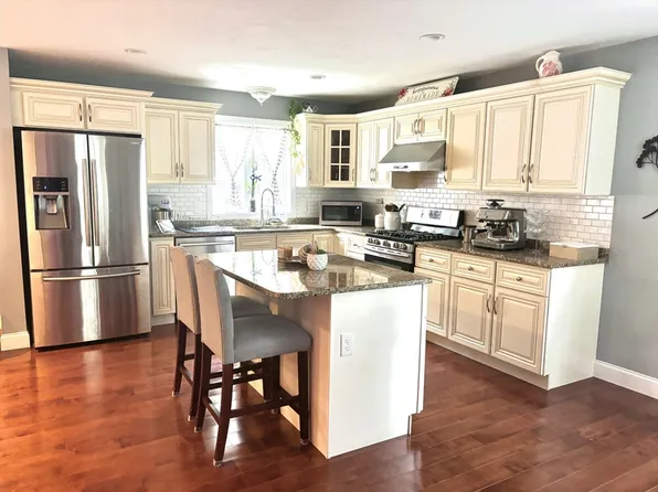 15 Prince St, Brockton, MA 02302