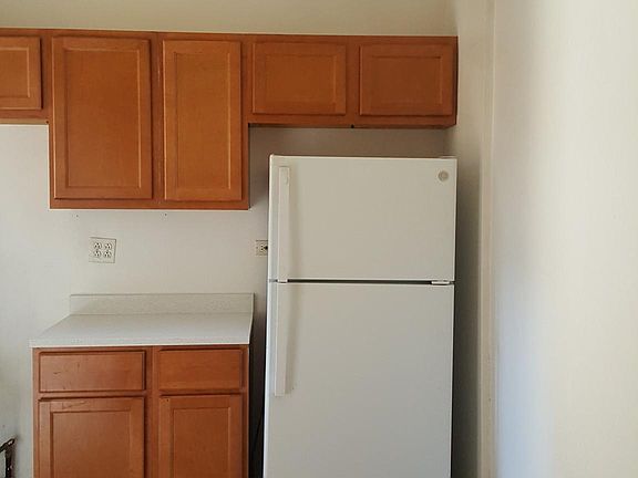 4th image of 6009 N Mozart St #1
