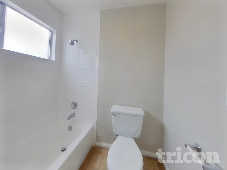 4775 W Morrow Dr — Photo 13