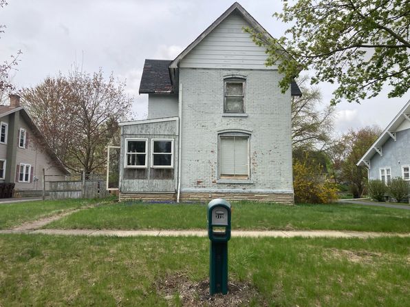 310 Carey St, Deerfield, MI 49238