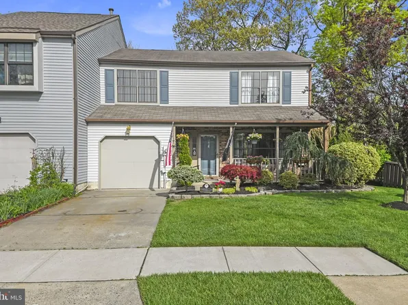 7 Beverly Ct, Robbinsville, NJ 08691