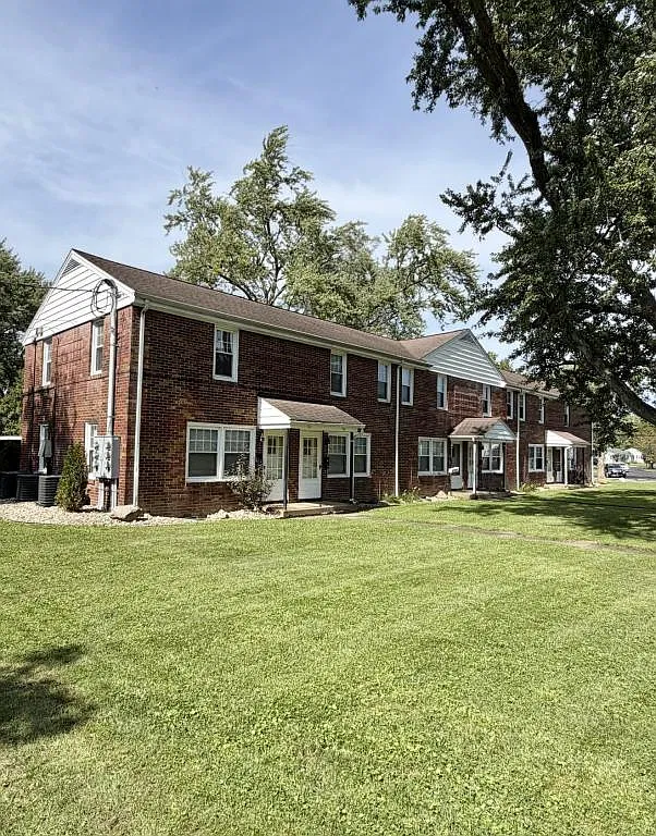 728 West St. — Photo 1