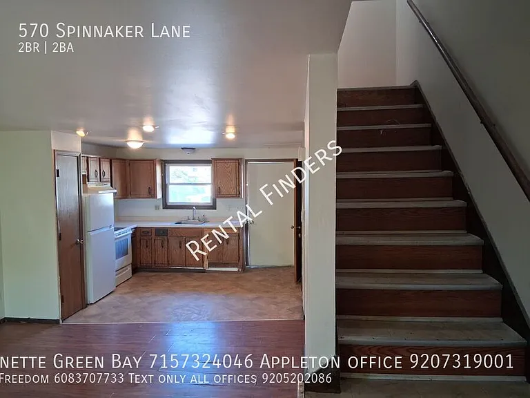 570 Spinnaker Ln — Photo 2