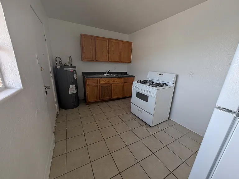 3535 Fred Wilson Ave #6 — Photo 3