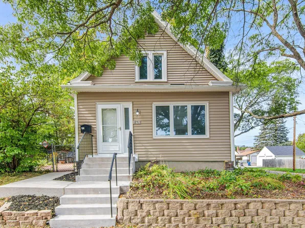 853 Stryker Ave, Saint Paul, MN 55107
