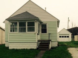 210 E Allen St, Kentland, IN