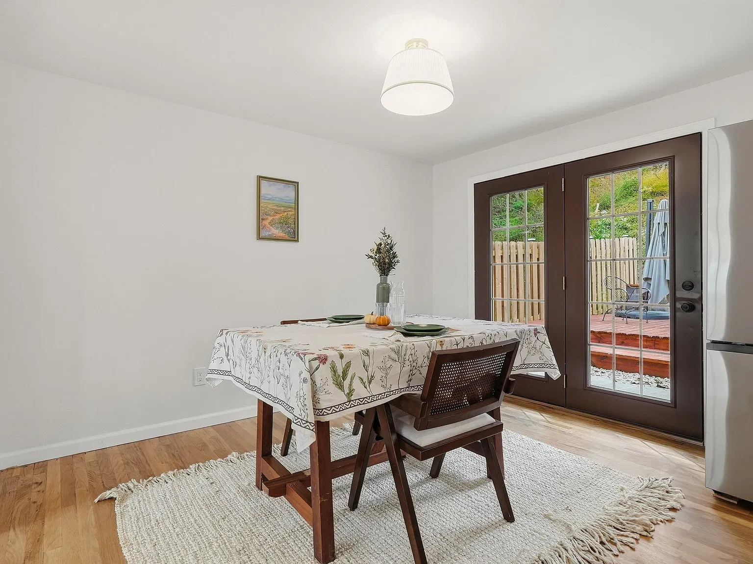 3 bed, 1100 sqft, $1,850 — Photo 3