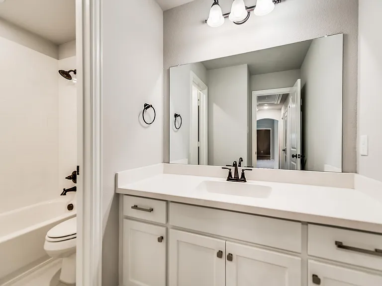 15901 Crosslake Ct — Photo 27