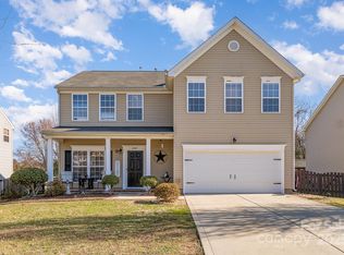 4442 Golden View Dr, Charlotte, NC 28278
