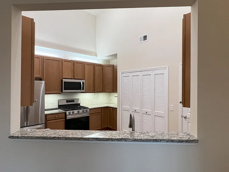 1622 Hardwick Ct #404 — Photo 16
