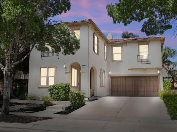 洋書 Mountain Houses 644 W Warren Dr, Mountain House, CA 95391 | MLS #225020199