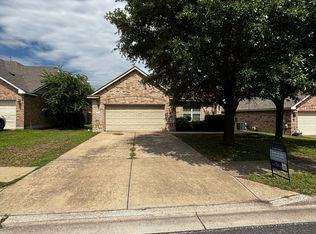3906 Links Ln, Round Rock, TX 78664