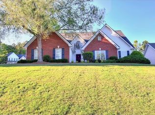 5305 Spike Ct, Suwanee, GA