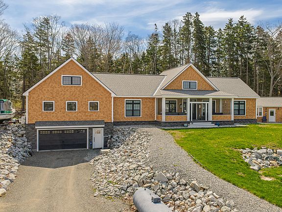 2nd image of 34 Eider Road