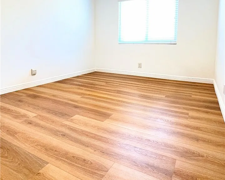 2085 Arbor Cir — Photo 30