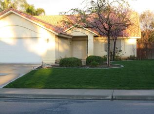 704 Arroyo Seco Dr, Bakersfield, CA