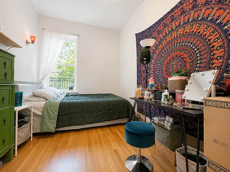 89 Cornelia St #3 — Photo 7