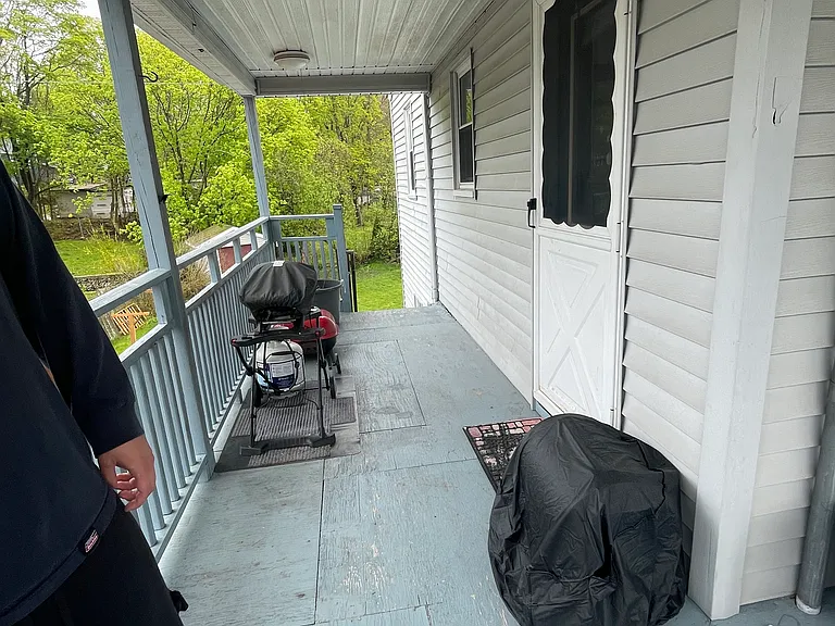 16-20 Maple St — Photo 14