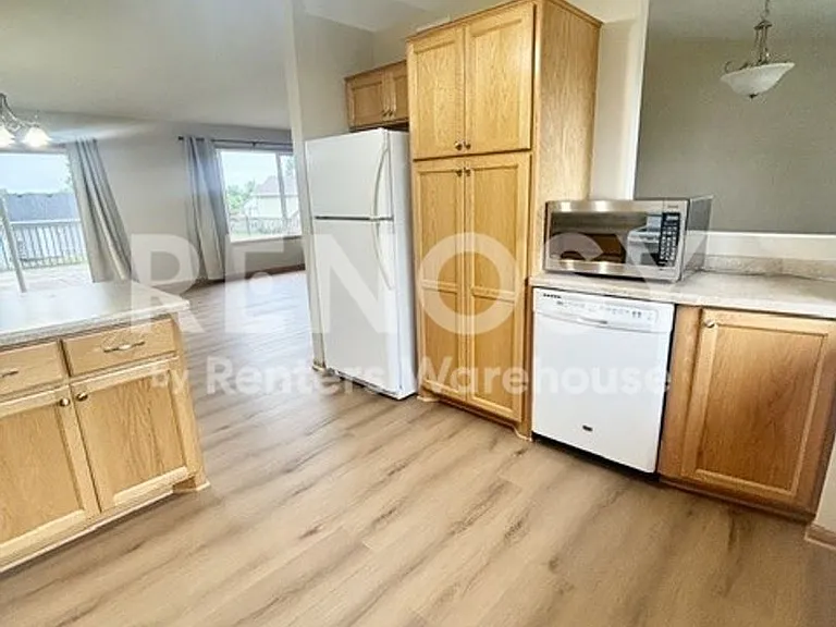 605 7th Ave SW — Photo 28