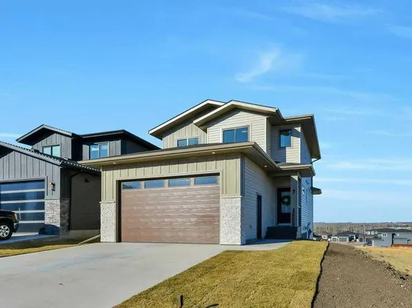 7 S Vincent Gate, Sylvan Lake, AB T4S 0V7