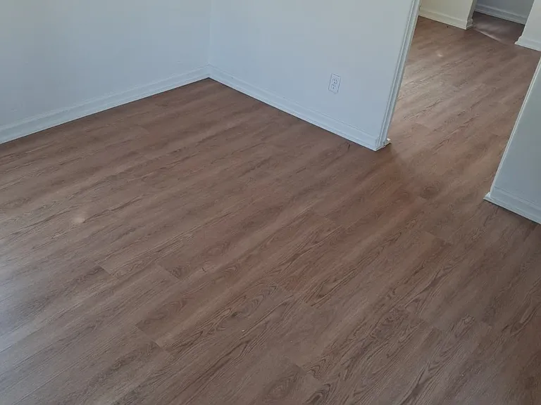 626 Emory St — Photo 9