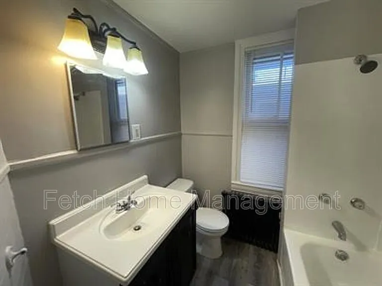 631 Roosevelt Ave #2 — Photo 5