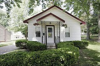2nd image of 83 Myrtle Ave