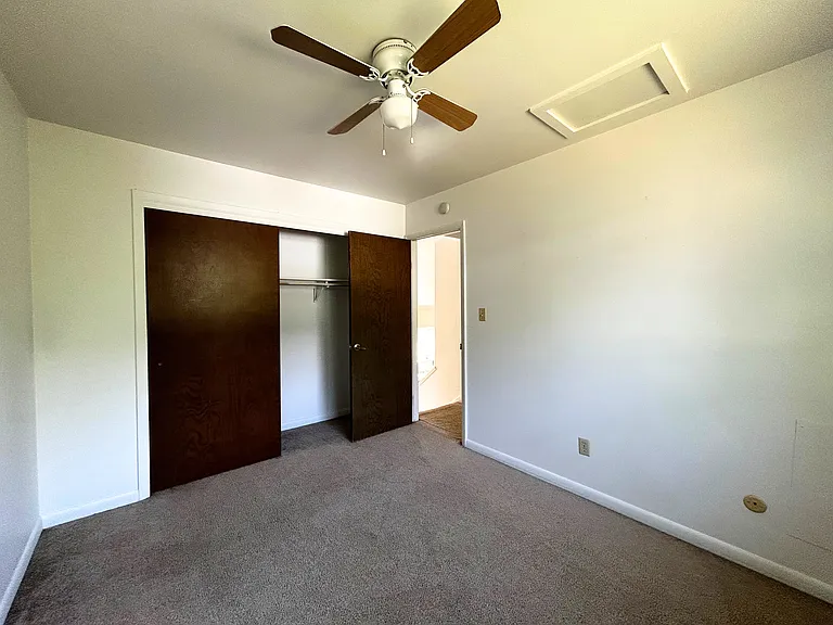 1615 Edora Rd — Photo 10