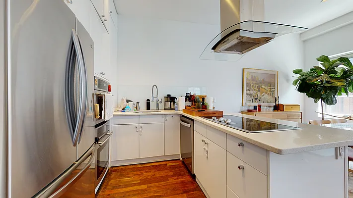 Rented by Bond New York | media 2
