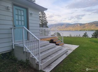 64 Westlake Rd, Oroville, WA 98844