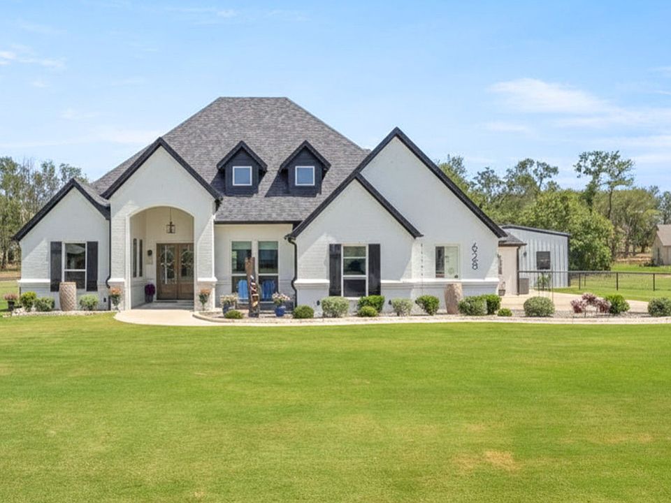 1st image of 628 Winkler Way