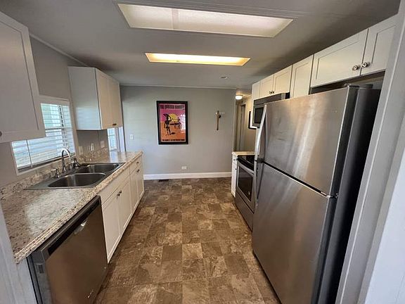 3rd image of 8576 Duchess Ct W #380