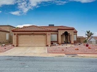 380 Viewmont Dr, Henderson, NV 89015