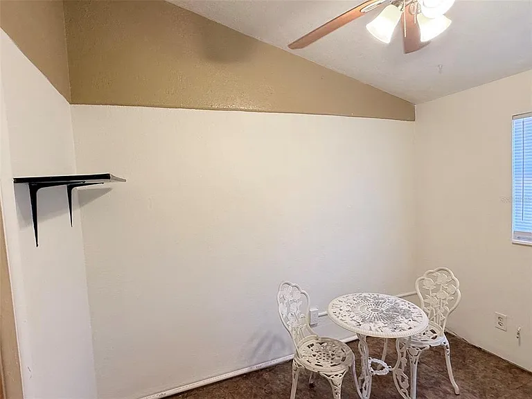 5541 Lown St N #SOUTH — Photo 21