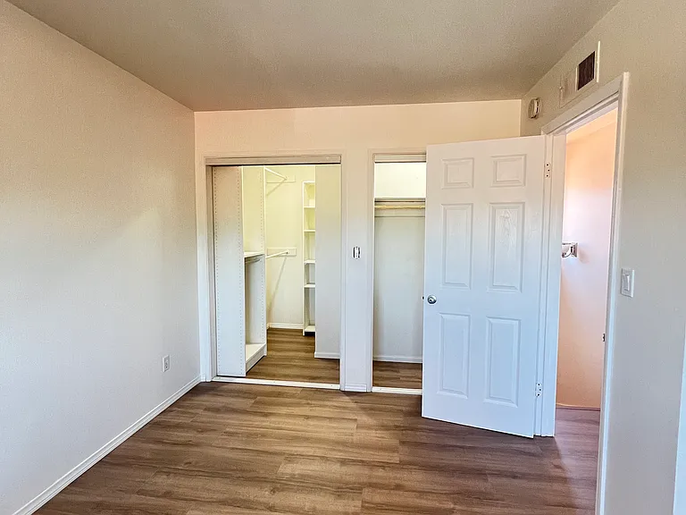 12206 Rancho Bernardo Rd #B — Photo 15