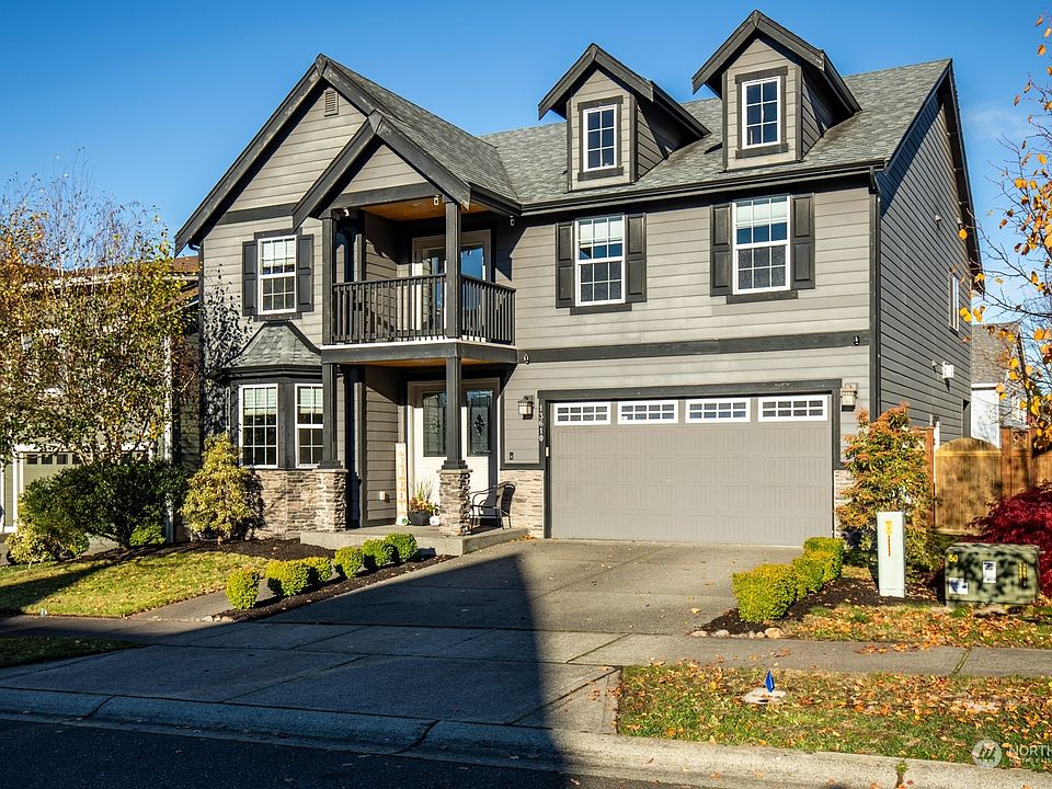 1st image of 13610 193rd Avenue E