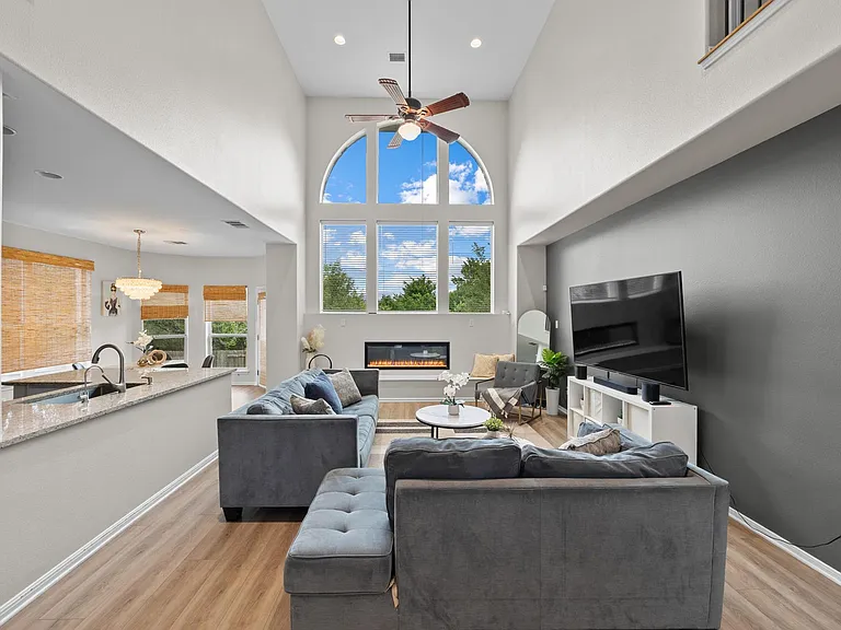 4323 Angelico Ln — Photo 9