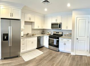 80 Cross Rd, North Dartmouth, MA 02747