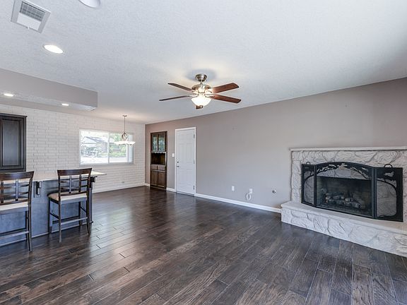 5th image of 3010 Argonaut Ave