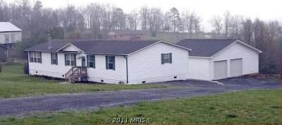 1st image of 2743 Hillyard Dr