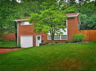 616 Garden City Dr, Monroeville, PA