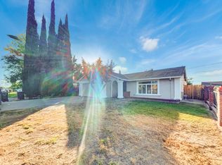 204 Ford Rd, Sacramento, CA 95838