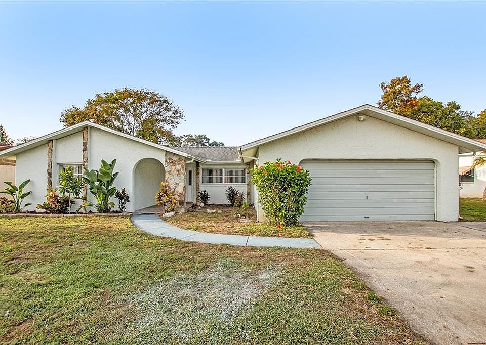 1st image of 7907 Willow Brook Ct